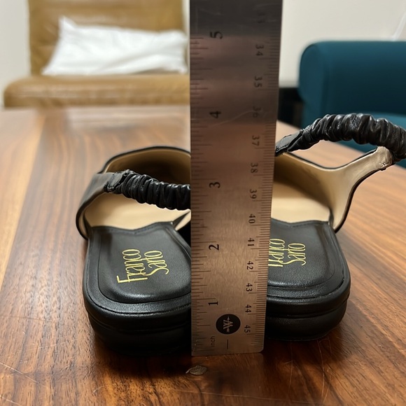 Franco Sarto Briella Black Leather Slingback Flats Closed Pointed Toe 9M - Picture 11 of 12